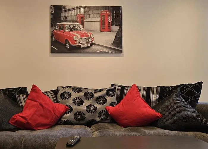 Modern 2Br Flat